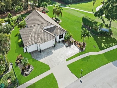 Boca Woods Country Club renovated home features full house on Boca Woods Country Club in Florida - for sale on GolfHomes.com, golf home, golf lot