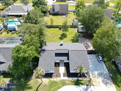 Welcome to the highly sought-after Colony Club community! This on Holiday Golf Club in Florida - for sale on GolfHomes.com, golf home, golf lot