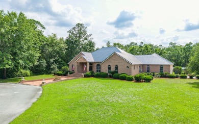 Welcome to your own private estate -- a true masterpiece of on Quail Heights Golf and Country Club in Florida - for sale on GolfHomes.com, golf home, golf lot