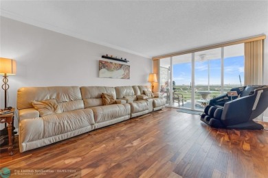 Welcome! This spacious 2/2 in Palm Aire features renovated and on Palm-Aire Country Club and Resort - Palms in Florida - for sale on GolfHomes.com, golf home, golf lot