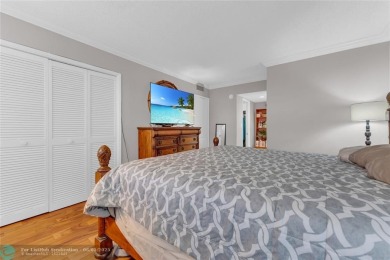 Welcome! This spacious 2/2 in Palm Aire features renovated and on Palm-Aire Country Club and Resort - Palms in Florida - for sale on GolfHomes.com, golf home, golf lot