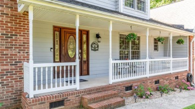 Beautiful 4 Bedroom 2.5 Bath Home In Golf Community w/NO HOA's! on Mooresville Golf Course in North Carolina - for sale on GolfHomes.com, golf home, golf lot