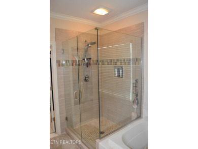 Located in ''The Racquet Club at Gettysvue'' this unique on Gettysvue Country Club in Tennessee - for sale on GolfHomes.com, golf home, golf lot