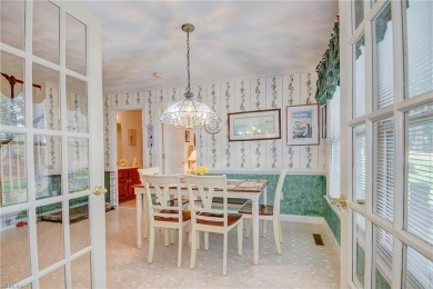 Beautiful two story brick home w/very spacious floor plan on Greenbrier Country Club in Virginia - for sale on GolfHomes.com, golf home, golf lot