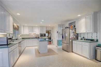Beautiful two story brick home w/very spacious floor plan on Greenbrier Country Club in Virginia - for sale on GolfHomes.com, golf home, golf lot