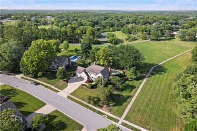 Welcome to your private retreat in the heart of Lakewood--where on Lakewood Oaks Golf Club, Ltd. in Missouri - for sale on GolfHomes.com, golf home, golf lot