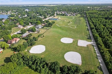 Welcome to your private retreat in the heart of Lakewood--where on Lakewood Oaks Golf Club, Ltd. in Missouri - for sale on GolfHomes.com, golf home, golf lot