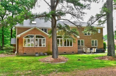 Beautiful two story brick home w/very spacious floor plan on Greenbrier Country Club in Virginia - for sale on GolfHomes.com, golf home, golf lot