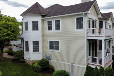 Welcome to Hollow Brook Mews - A Beautifully Maintained Toll on Hollow Brook Golf Club in New York - for sale on GolfHomes.com, golf home, golf lot
