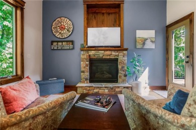 Spectacular Rev. 1.5 sty. masterfully built by Bruce Rieke sets on Shadow Glen Golf Club in Kansas - for sale on GolfHomes.com, golf home, golf lot