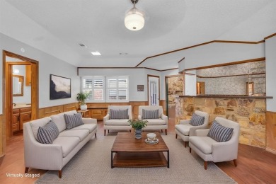 Luxury Golf Course Living with Endless Potential!
Perfectly on Walnut Creek Country Club in Texas - for sale on GolfHomes.com, golf home, golf lot