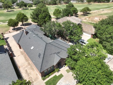 Looking for a low maintenance home ON THE COURSE? This is it!! on Green Tree Country Club in Texas - for sale on GolfHomes.com, golf home, golf lot