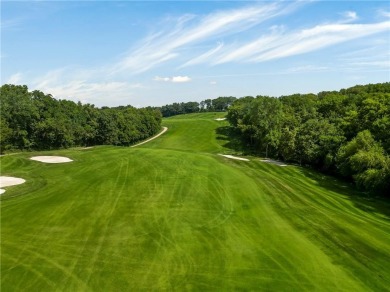 Spectacular Rev. 1.5 sty. masterfully built by Bruce Rieke sets on Shadow Glen Golf Club in Kansas - for sale on GolfHomes.com, golf home, golf lot