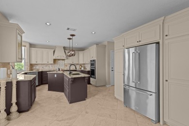 Motivated seller! Perched in the highly desirable Horseshoe Bay on Apple Rock Golf Course - Horseshoe Bay in Texas - for sale on GolfHomes.com, golf home, golf lot