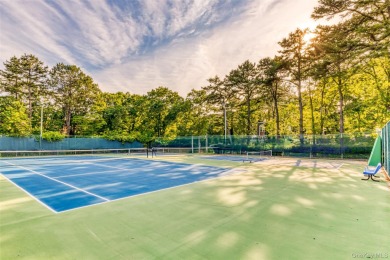 Welcome to this inviting residence located in the desirable on Bretton Woods Country Club in New York - for sale on GolfHomes.com, golf home, golf lot