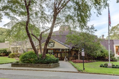 Welcome to this inviting residence located in the desirable on Bretton Woods Country Club in New York - for sale on GolfHomes.com, golf home, golf lot