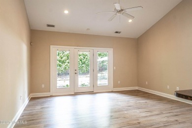 Welcome to 25 Elkridge Drive, a beautifully maintained home on Southern Pines Country Club in North Carolina - for sale on GolfHomes.com, golf home, golf lot