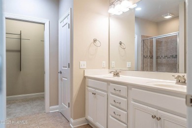 Welcome to 25 Elkridge Drive, a beautifully maintained home on Southern Pines Country Club in North Carolina - for sale on GolfHomes.com, golf home, golf lot