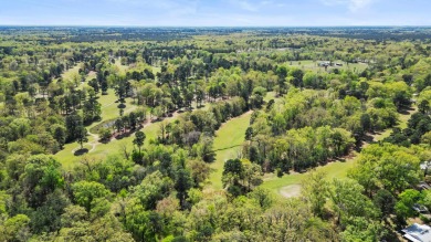 This stunning log cabin, located just moments from Yarborough on  in Arkansas - for sale on GolfHomes.com, golf home, golf lot