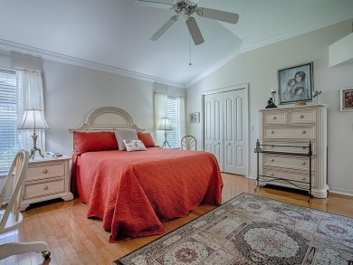 BOND PAID! NEWER ROOF & HVAC (2018).  WELL-LOVED & SPACIOUS 3/2 on The Links of Spruce Creek in Florida - for sale on GolfHomes.com, golf home, golf lot