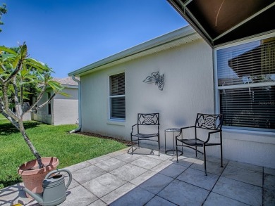 BOND PAID! NEWER ROOF & HVAC (2018).  WELL-LOVED & SPACIOUS 3/2 on The Links of Spruce Creek in Florida - for sale on GolfHomes.com, golf home, golf lot