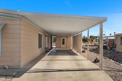 OWNER FINANCING AVAILABLE. Wonderful mobile in Apache Wells 55+ on Apache Wells Country Club in Arizona - for sale on GolfHomes.com, golf home, golf lot