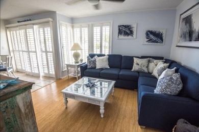 Condo in the HEART of DESTIN! This 1 bedroom 1 bath unit is on Sandpiper Cove Golf Course in Florida - for sale on GolfHomes.com, golf home, golf lot