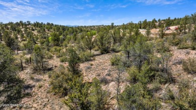 Picturesque views and gently sloping vegetated lot for your new on Talking Rock Golf Club in Arizona - for sale on GolfHomes.com, golf home, golf lot