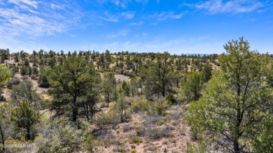 Picturesque views and gently sloping vegetated lot for your new on Talking Rock Golf Club in Arizona - for sale on GolfHomes.com, golf home, golf lot