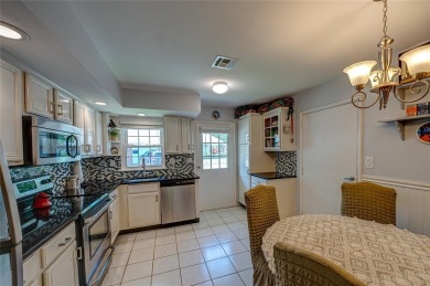 Welcome to your new home in Leisure Village! This charming on Leisure Village Golf Course in New York - for sale on GolfHomes.com, golf home, golf lot