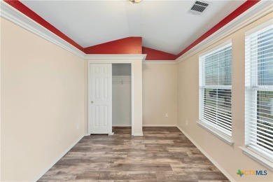 Seller concessions available! Charming and move-in ready home on Plum Creek Golf Club in Texas - for sale on GolfHomes.com, golf home, golf lot