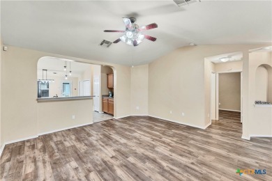 Seller concessions available! Charming and move-in ready home on Plum Creek Golf Club in Texas - for sale on GolfHomes.com, golf home, golf lot