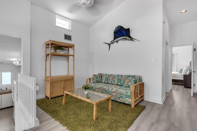 Full 2 side Duplex - A Fantastic Investment Opportunity! Live in on Key Colony Beach Golf Course in Florida - for sale on GolfHomes.com, golf home, golf lot