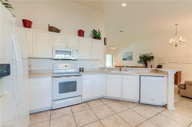 Enjoy the easy living of this inviting 2-bedroom, 2-bathroom on Colonial Country Club in Florida - for sale on GolfHomes.com, golf home, golf lot