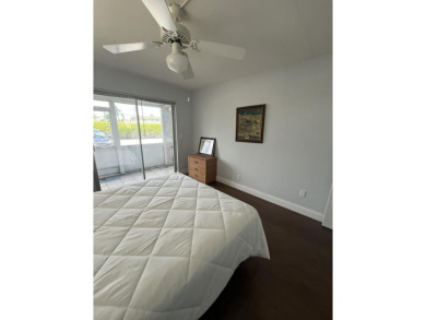 CLEAN, CLEAN, CLEAN!! Great ground floor 2/2 unit in Flanders on Kings Point Golf -Flanders Way in Florida - for sale on GolfHomes.com, golf home, golf lot