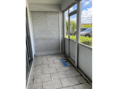 CLEAN, CLEAN, CLEAN!! Great ground floor 2/2 unit in Flanders on Kings Point Golf -Flanders Way in Florida - for sale on GolfHomes.com, golf home, golf lot