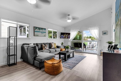 Full 2 side Duplex - A Fantastic Investment Opportunity! Live in on Key Colony Beach Golf Course in Florida - for sale on GolfHomes.com, golf home, golf lot