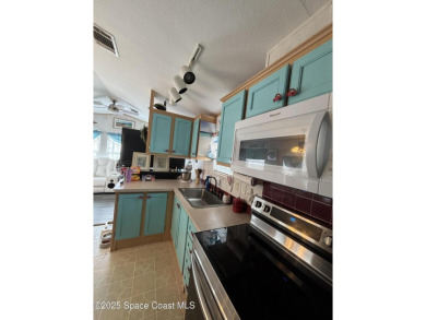 Welcome to Willow Lakes RV and Golf Resort, 
Retired living at on Willow Lakes RV and Golf Resort in Florida - for sale on GolfHomes.com, golf home, golf lot