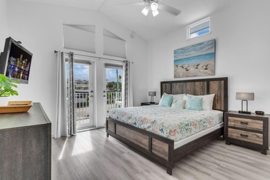 Full 2 side Duplex - A Fantastic Investment Opportunity! Live in on Key Colony Beach Golf Course in Florida - for sale on GolfHomes.com, golf home, golf lot