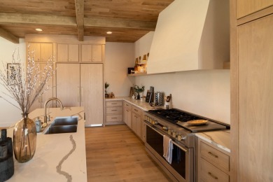 How is a Co-Ownership Vacation Home sold in 1/8th Ownership on Sunriver Golf Club in Utah - for sale on GolfHomes.com, golf home, golf lot