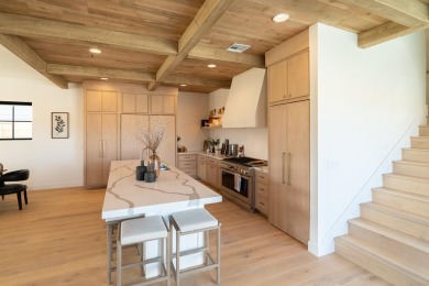 How is a Co-Ownership Vacation Home sold in 1/8th Ownership on Sunriver Golf Club in Utah - for sale on GolfHomes.com, golf home, golf lot