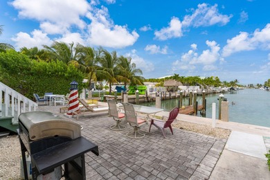 Full 2 side Duplex - A Fantastic Investment Opportunity! Live in on Key Colony Beach Golf Course in Florida - for sale on GolfHomes.com, golf home, golf lot