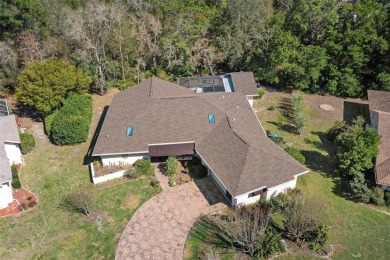 One or more photo(s) has been virtually staged. Charming Home in on Sugarmill Woods Golf and Country Club in Florida - for sale on GolfHomes.com, golf home, golf lot