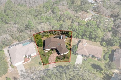 One or more photo(s) has been virtually staged. Charming Home in on Sugarmill Woods Golf and Country Club in Florida - for sale on GolfHomes.com, golf home, golf lot