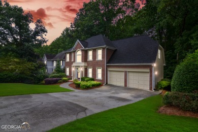 PRICE REDUCED TO SELL QUICKLY!! NOW OFFERED AT $615,000  Welcome on Towne Lake Hills Golf Club in Georgia - for sale on GolfHomes.com, golf home, golf lot
