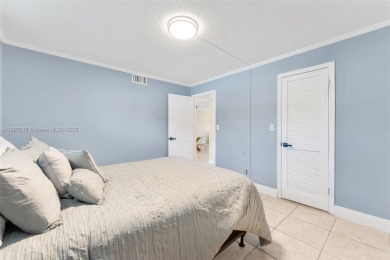 Welcome to this BEAUTIFUL 2/2 FIRST-FLOOR UNIT, located ON THE on Hollybrook Golf and Tennis Club  in Florida - for sale on GolfHomes.com, golf home, golf lot