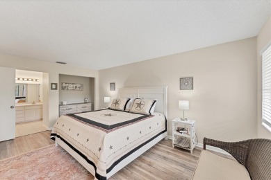 Immaculate, fully furnished 2-bedroom, 2-bath condo is the on The Meadows Golf and Country Club in Florida - for sale on GolfHomes.com, golf home, golf lot