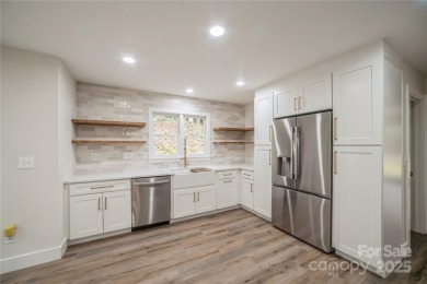 Live the Lake Wylie lifestyle in this beautifully updated 3BR/2 on Tega Cay Golf Club in South Carolina - for sale on GolfHomes.com, golf home, golf lot