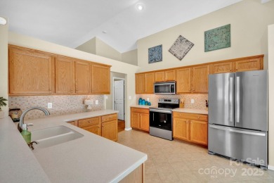Beautifully maintained single-level home in desirable Etowah on Etowah Valley Golf Club in North Carolina - for sale on GolfHomes.com, golf home, golf lot