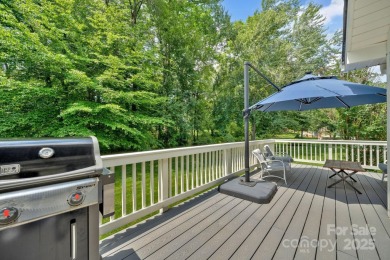 Beautifully maintained single-level home in desirable Etowah on Etowah Valley Golf Club in North Carolina - for sale on GolfHomes.com, golf home, golf lot